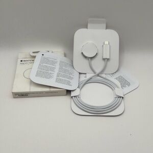 Apple Watch Magnetic Fast Charger to USB-C